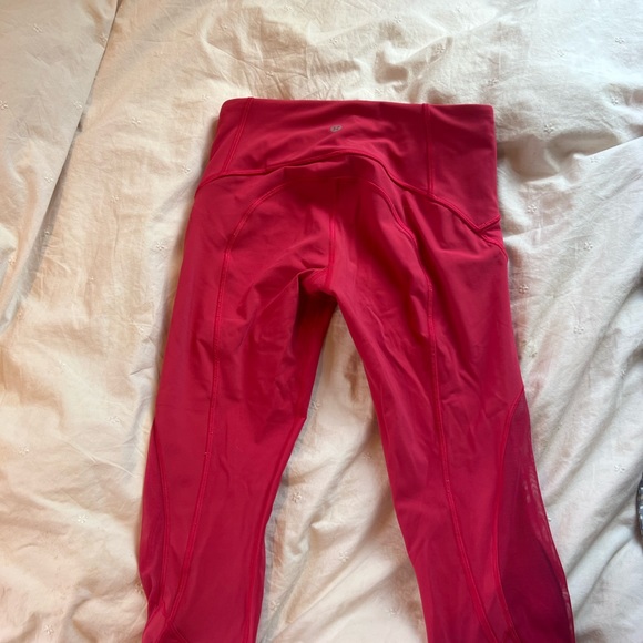 Lululemon capri leggings - Picture 2 of 4